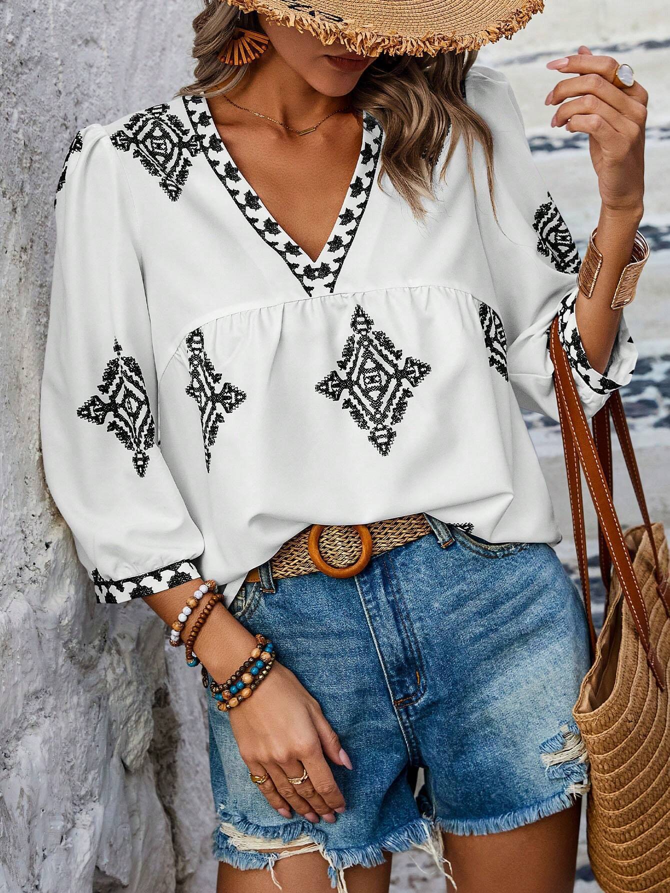 Fashion Printed Bags Three-quarter Sleeve V-neck Women's Blouse